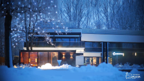 Outdoor panoramic sauna house rethought