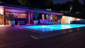 Outdoor Sauna with Pool